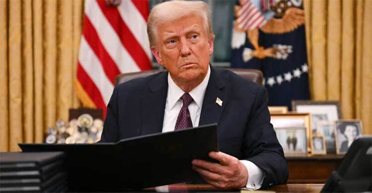 বাংলাদেশে মাত্র ২ জনের হাতে গেছে ২৯ মিলিয়ন ডলারের ফান্ড : ট্রাম্প