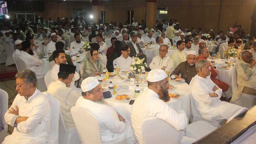 ধর্মীয় উগ্রবাদ ঠেকাতে না পারলে ফের গণতন্ত্রের কবর হবে: তারেক রহমান