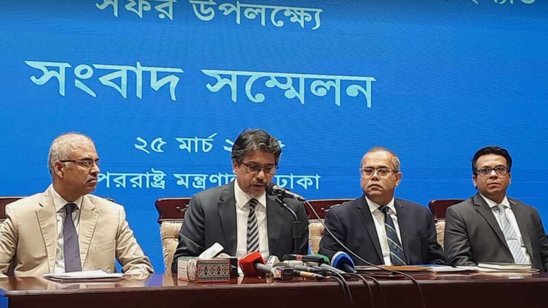 ব্যাংককে ইউনূস-মোদির বৈঠকে প্রস্তুত ঢাকা, অপেক্ষা দিল্লির জবাবের