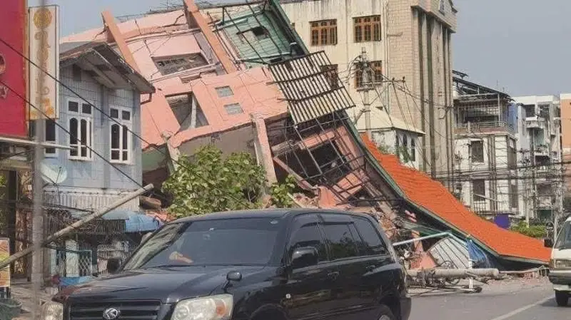 মিয়ানমারে বিধ্বংসী ভূমিকম্পের পরও হামলা চালাচ্ছে জান্তা বাহিনী