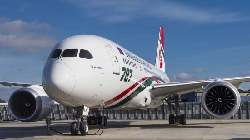 হিথ্রো বন্ধ, মাঝপথ থেকে ফিরল বিমানের ফ্লাইট