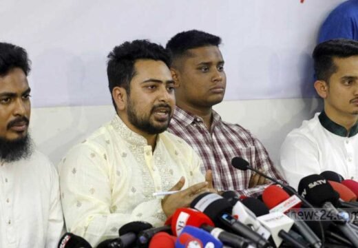 ‘ক্ষতির আশঙ্কায়’ অর্থ দাতাদের নাম বললেন না নাহিদ ইসলাম