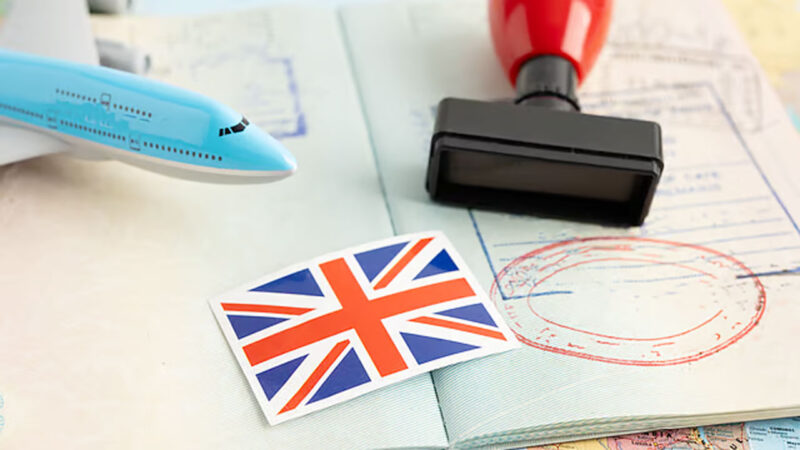 শিক্ষার্থীসহ সব ধরনের ভিসা ফি বাড়াচ্ছে যুক্তরাজ্য