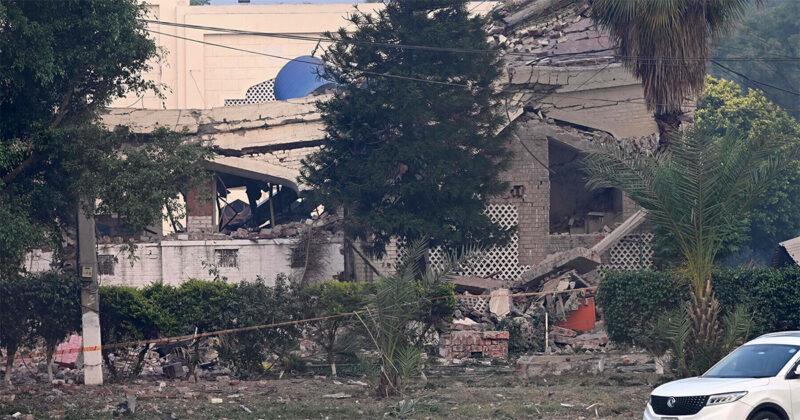 ৬ বছর আগের গবেষণা— ২০২৫ এ যুদ্ধে জড়াবে ভারত-পাকিস্তান, মারা পড়বে ১২ কোটি মানুষ!