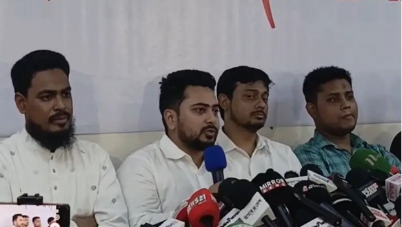 উপদেষ্টা মাহফুজ-আসিফের সঙ্গে এনসিপির কোনো সম্পর্ক নেই