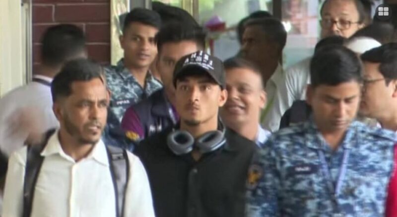 অবশেষে ঢাকায় প্রবাসী ফুটবলার ফাহমিদুল