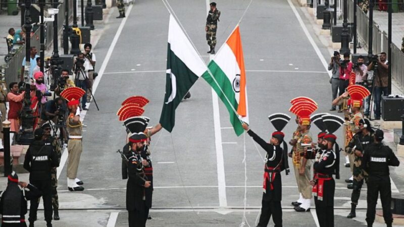 কে জিতল—ভারত, না পাকিস্তান?