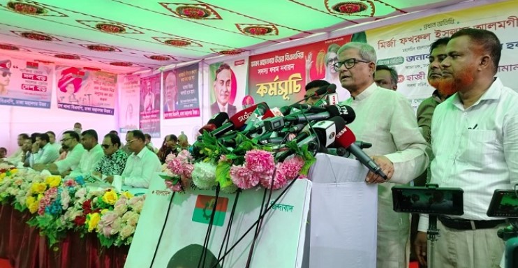 নির্বাচন হলেই তাদের বিপদ: জামায়াতকে ফখরুলের কটাক্ষ