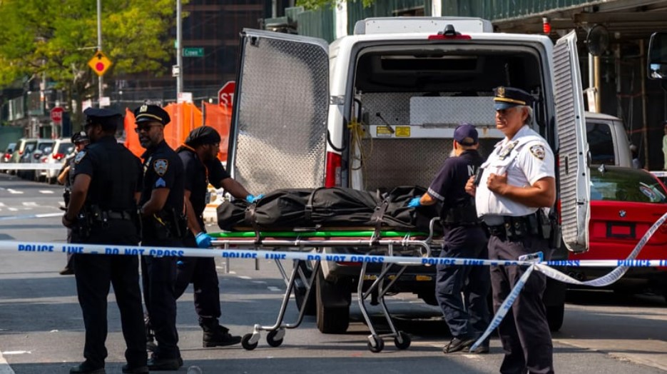 নিউইয়র্কে বাঙালি অধ্যুষিত ব্রুকলিনে বন্দুকধারীর গুলিতে নিহত ৩