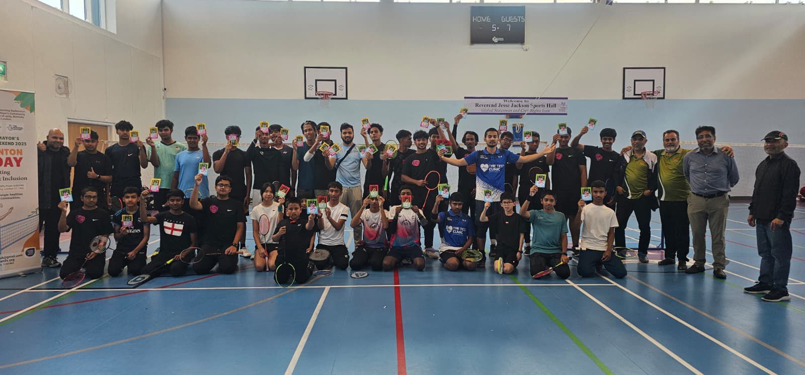  ইস্টহ্যান্ডসের ব্যাডমিন্টন ফানডে অনুষ্ঠিত   