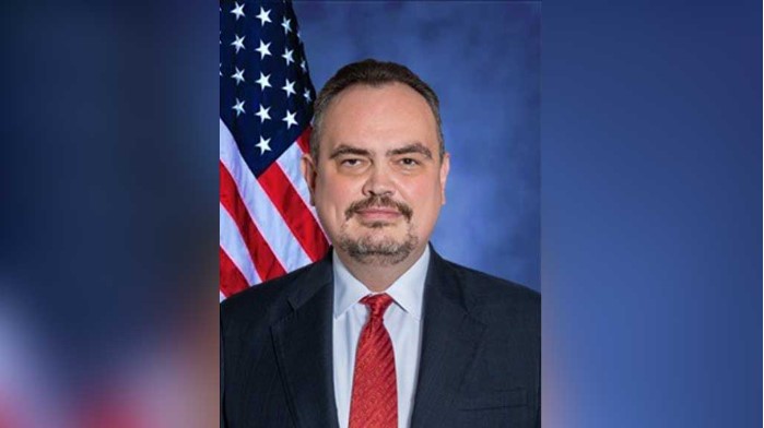 চীনের দিকে বাংলাদেশের ঝুঁকে পড়ার ঝুঁকি সম্পর্কে বোঝাবেন নতুন মার্কিন রাষ্ট্রদূত