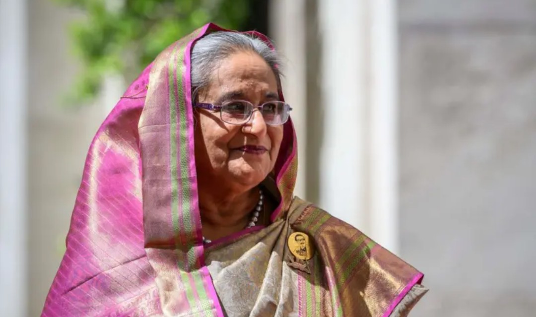 দেশে না ফেরার কথা রয়টার্সকে জানালেন শেখ হাসিনা