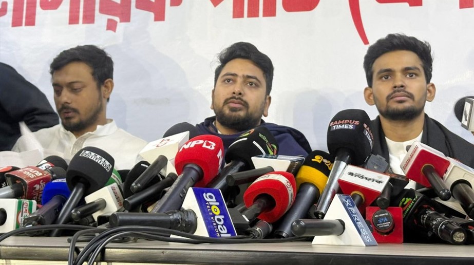 নির্বাচনের ইচ্ছা শেষ আসিফের, গেলেন এনসিপি-তে; এনসিপিকে মাহফুজের না