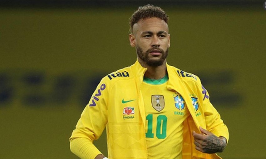 ব্রাজিল স্কোয়াড থেকে ছিটকে গেলেন নেইমার