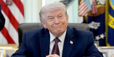 ইরানকে সময় দিতে যুদ্ধবিরতি বাড়ালেন ট্রাম্প, নৌ অবরোধ চলবে