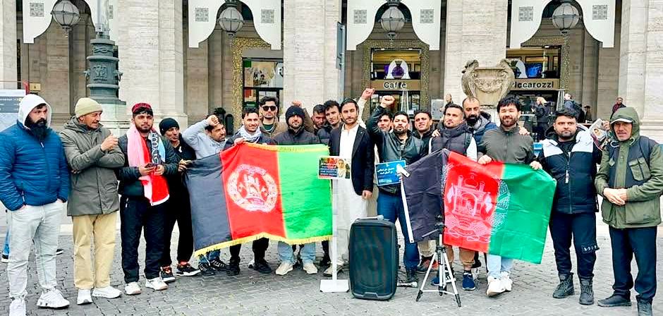 আফগানিস্তানে বোমা হামলার প্রতিবাদে রোমে বিক্ষোভ